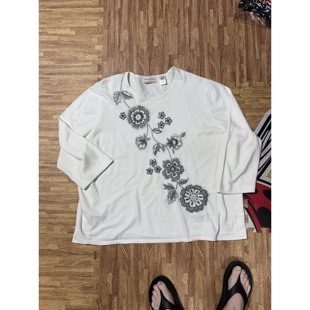 Alfred Dinner White Embroidered‎ Floral Sweater 3X